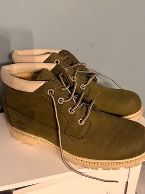 Timberland Men's Olive Green Chukka Boots with Cream Soles